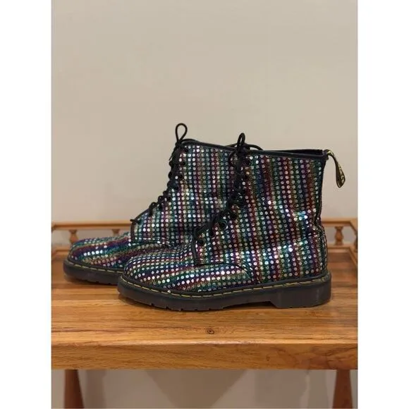 Vintage Dr. Martens Men's 1460 Pascal Silver Metallic Boots Made in England Sz 8
