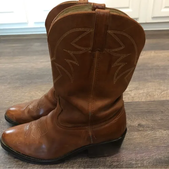 Vintage Durango Men's cowboy boots size 10 EE TR 764 light brown