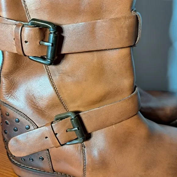 Vintage Foundry Co. Sherry Buckled Leather Boots SZ 8