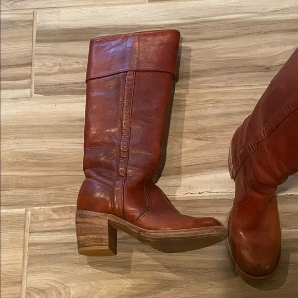 VINTAGE FRYE BOOTS FROM THE 70’S! Size 5.5