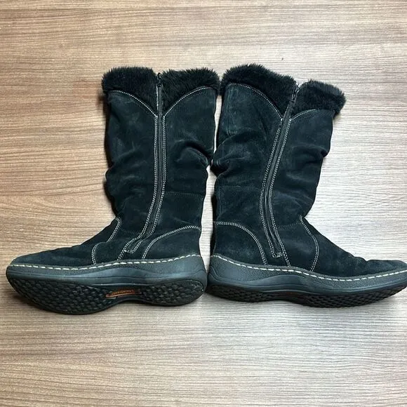 Vintage Fur lined bare traps boots