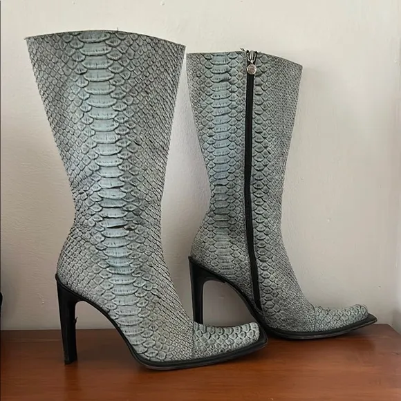 Vintage Gianni Bravo Snake Skin Boots US 7 European 37.5 green/blue