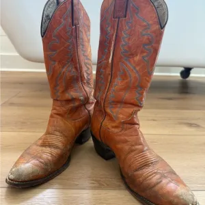 Vintage Justin Western Leather Boots - Brown