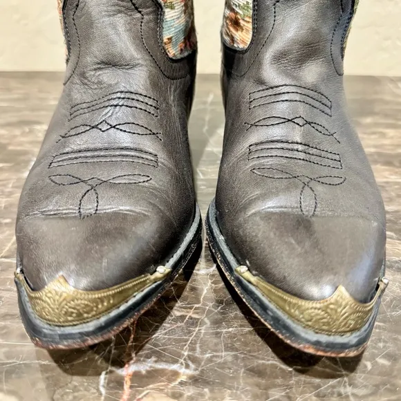 Vintage Leather Tapestry Cowboy Boots