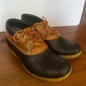 Vintage L.L. Bean Bean Boots 9M Low