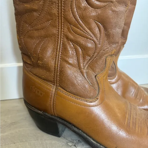 Vintage Men’s Cowboy Boots