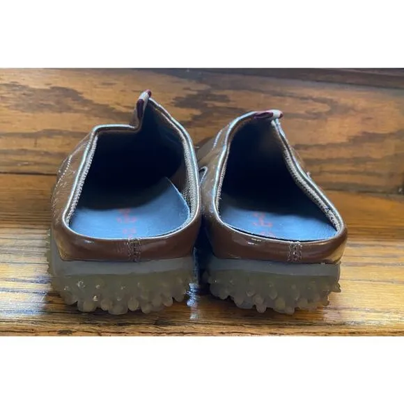 Vintage Miu Miu PRADA Italy Leather mules clogs Men’s US Size 8, UK 7