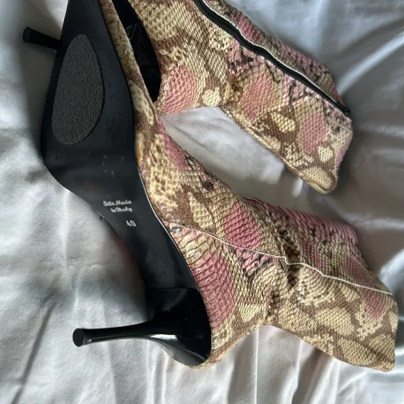 Vintage Pink Cecile Boots size 40