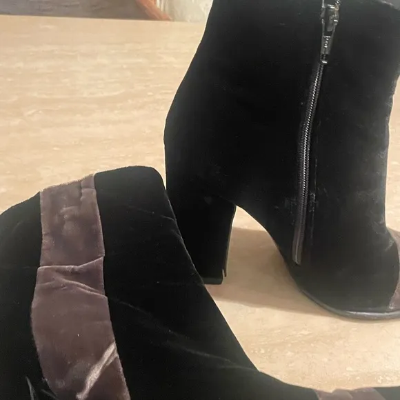 Vintage PRADA Black and Brown Ankle Boots SIZE 35.5