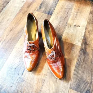 Vintage Rare Pumpkin Spice Leather Hand Stitched Heeled Brogue Sz. 7 Shoes
