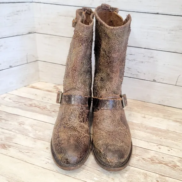 Vintage shoe Co. Crackle leather moto boots VW6527