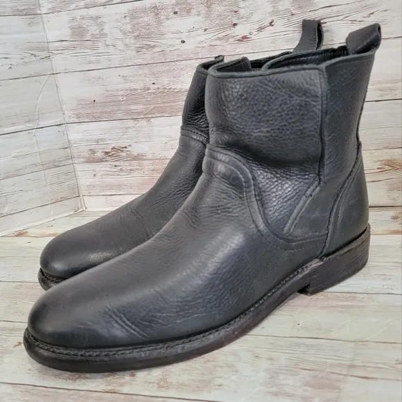 Vintage shoe shoe company black leather boots