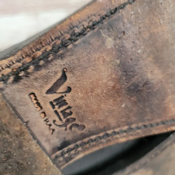Vintage shoe shoe company black leather boots