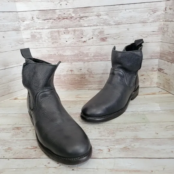 Vintage shoe shoe company black leather boots