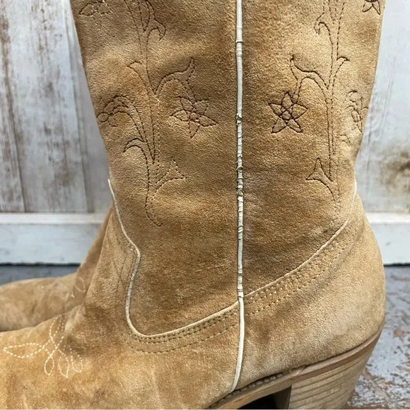 Vintage Suede Leather Embroidered Western Cowboy Boots