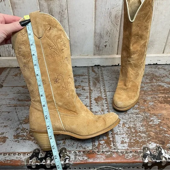 Vintage Suede Leather Embroidered Western Cowboy Boots