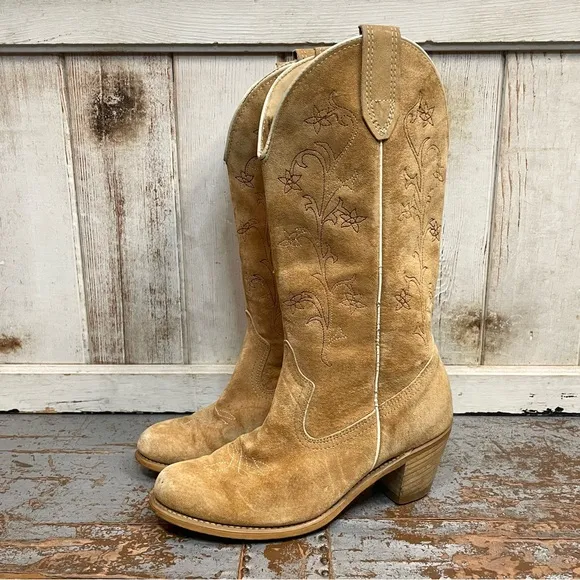 Vintage Suede Leather Embroidered Western Cowboy Boots
