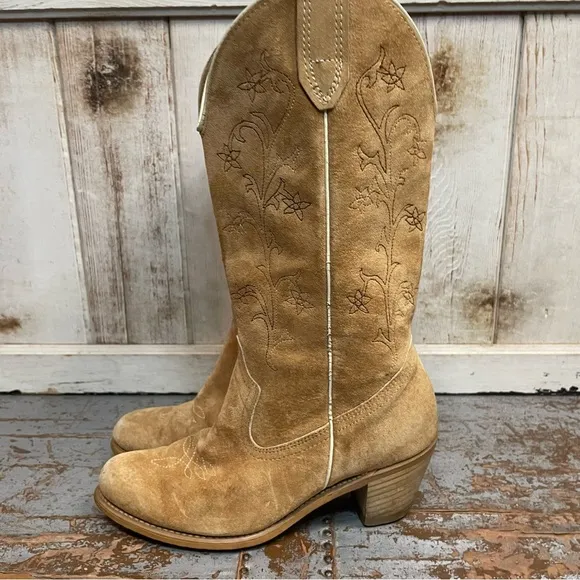 Vintage Suede Leather Embroidered Western Cowboy Boots