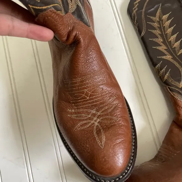 Vintage Tony Lama Cowboy Boots size 7.5 men’s 8.5 Women’s