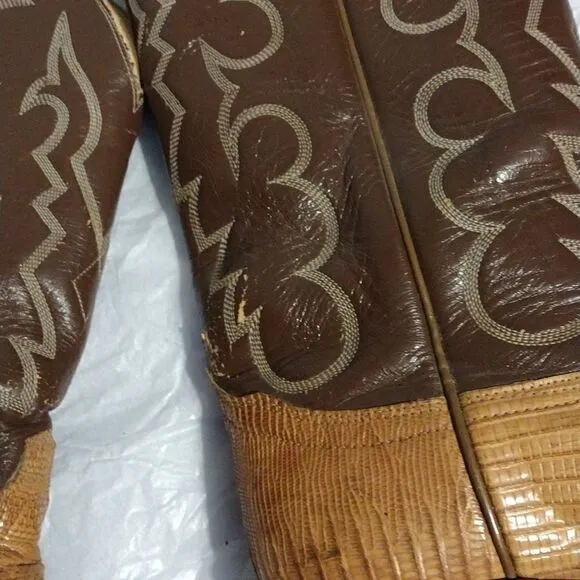 Vintage Tony Lama lizard skin boots