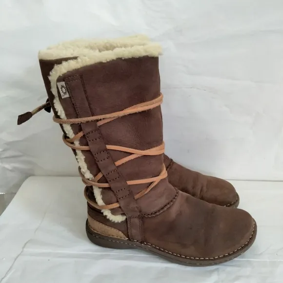 Vintage Ugg Catalina  BOOTS  8 Brown
