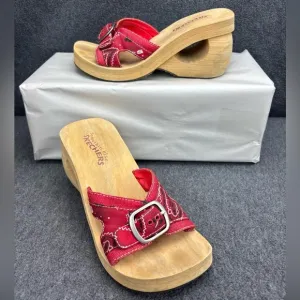 Vintage Y2K Skechers Red Bandana Chunky Platform Sandals Slides Buckle Size 7