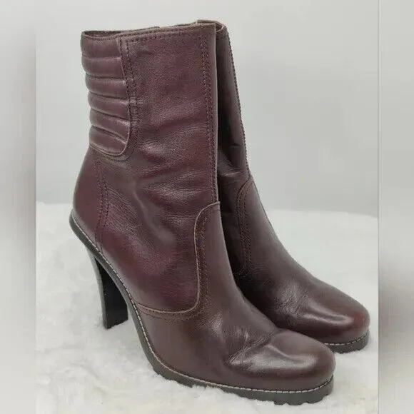 Vintage  Y2K Steve Madden Brown Leather Heeled Bootie Sz US 7.5M