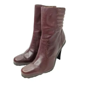Vintage  Y2K Steve Madden Brown Leather Heeled Bootie Sz US 7.5M