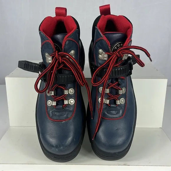 Vintage Y2K Tommy Hilfiger Navy Blue Chunky Leather Boots Lug Sole.