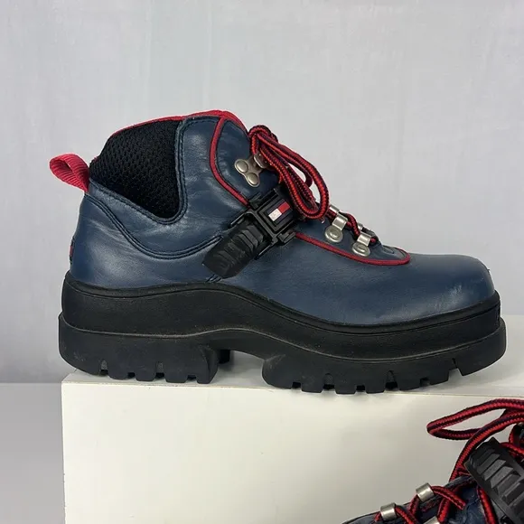 Vintage Y2K Tommy Hilfiger Navy Blue Chunky Leather Boots Lug Sole.