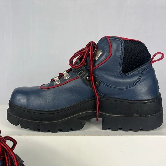 Vintage Y2K Tommy Hilfiger Navy Blue Chunky Leather Boots Lug Sole.