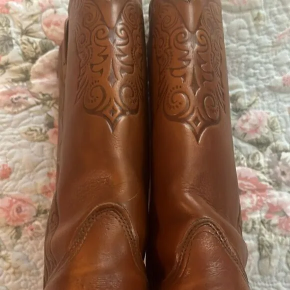 Vintage acme leather boots