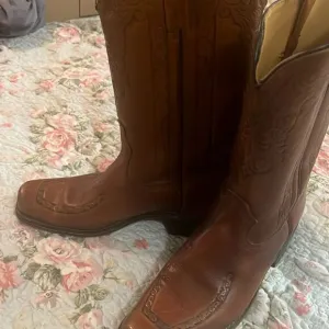 Vintage acme leather boots