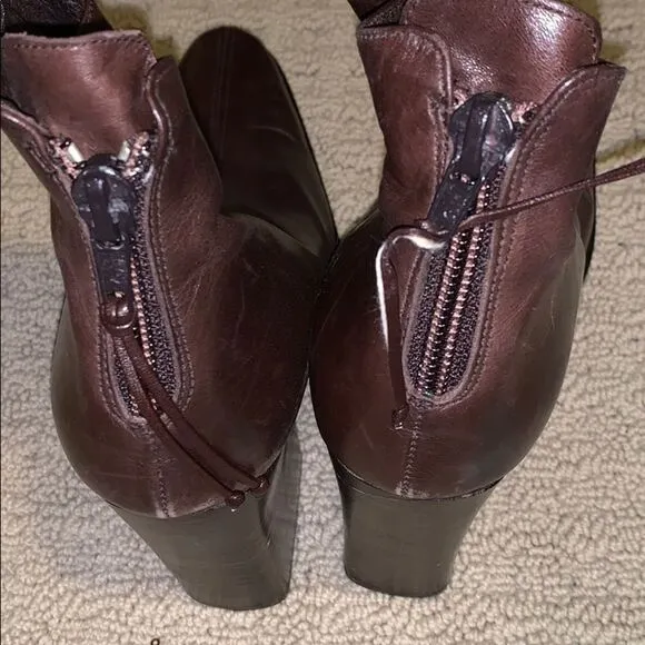 Vintage Donald J Pliner Brown Zip Ankle Bo…