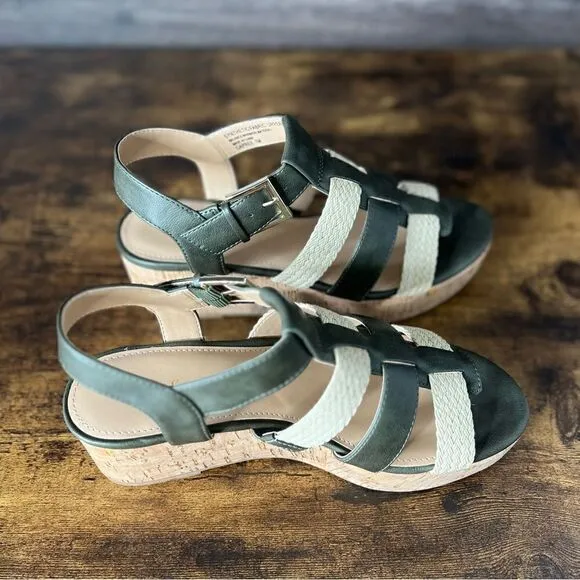 Violet &amp; Red Capree Woven Braid Wedge Platform Sandals in Olive, Size 7. NWT!