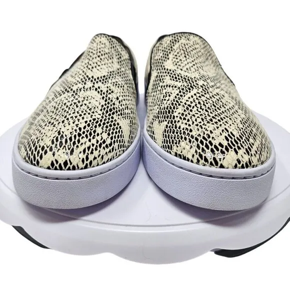 Vionic Demetra Snakeskin Slip On Sneakers Shoes Beige/Black Women’s Size 8.5