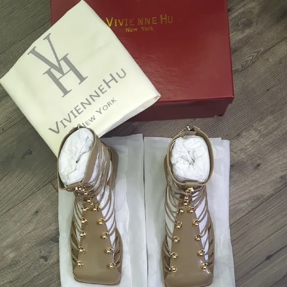 Vivienne Hu New York Women's Olive Gladiator Sandals