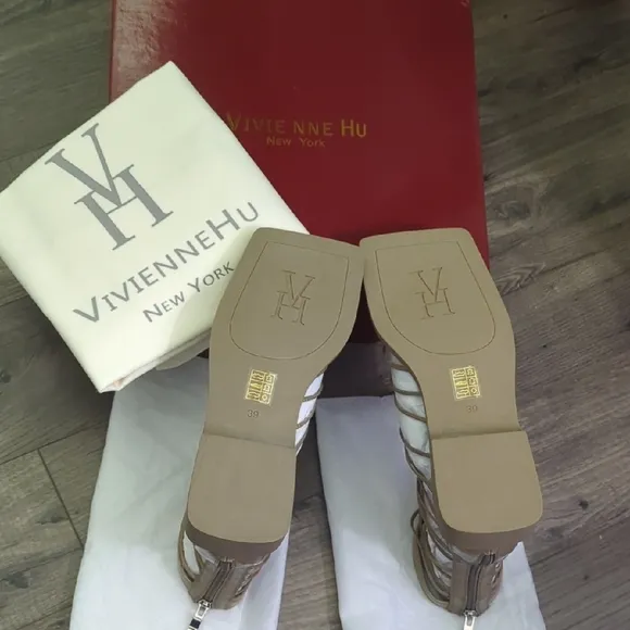 Vivienne Hu New York Women's Olive Gladiator Sandals