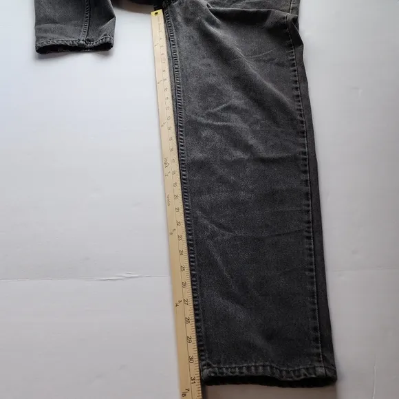 VTG 90's Levi's 560 Loose Fit tapered leg Black/charcoal