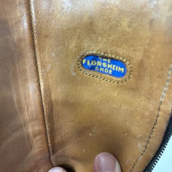 VTG. Weeds by Florsheim Brown Leather Western Style Boots Lug Sole