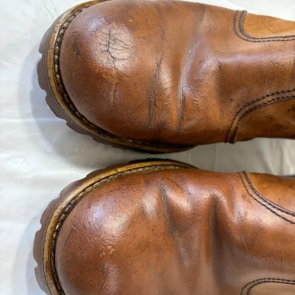 VTG. Weeds by Florsheim Brown Leather Western Style Boots Lug Sole