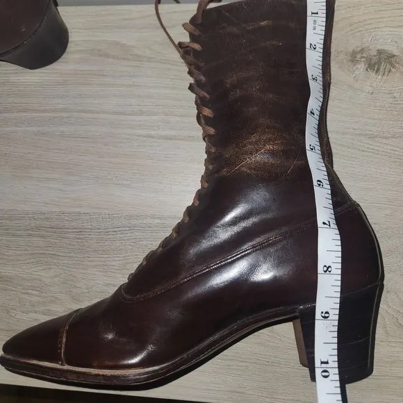 Walk Over Victorian Brown Leather High Top Lace-up Boots