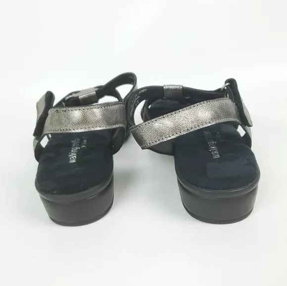 Walking Cradle Elites Cushioned Sandals NWOT
