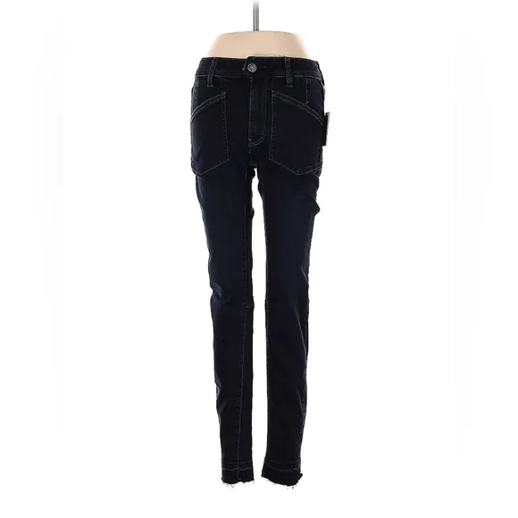 We The Free Cargo Skinny Jeans – Dark Wash – Size 24 – NWT