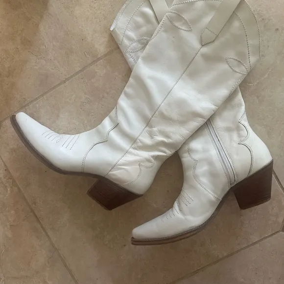 White Allegra Leather Cowboy Boots