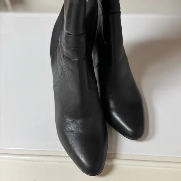 White House Black Market Black Knee-High Boots - Size 8 1/2