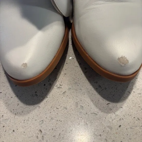 White Western-Style Women's Boots