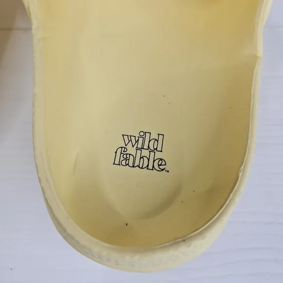 Wild Fable Platform Ecofoam sandals Vegan Lemon Elegant Women Sandals Size 6