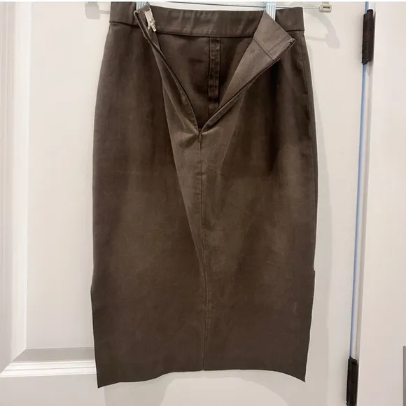 Wilfred Free Women’s Size 2 Faux Suede Midi Pencil Skirt Brown Side Slit Chic