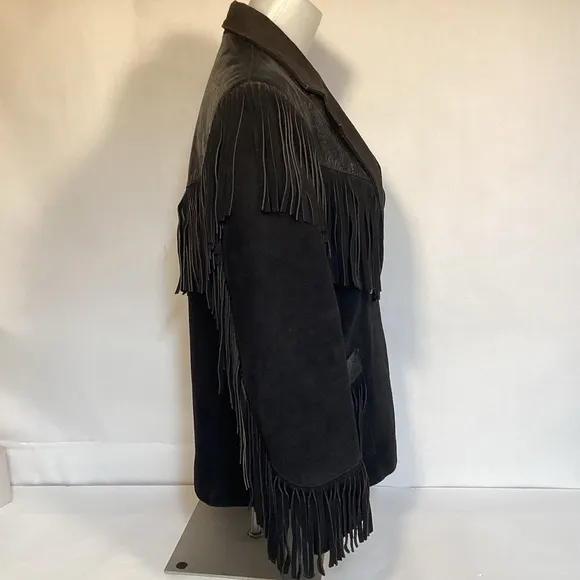 Wilsons Leather Vintage Women's Western Fringed Black Leather Jacket size small